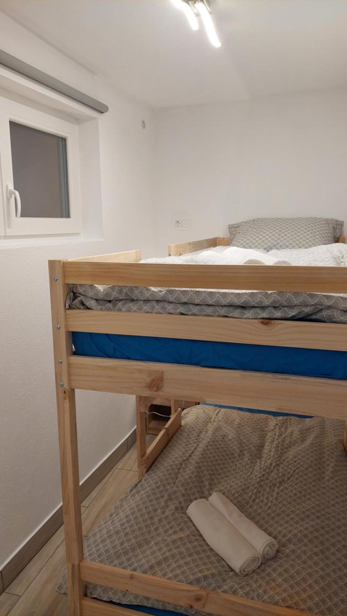 איזולה Apartma Lili מראה חיצוני תמונה